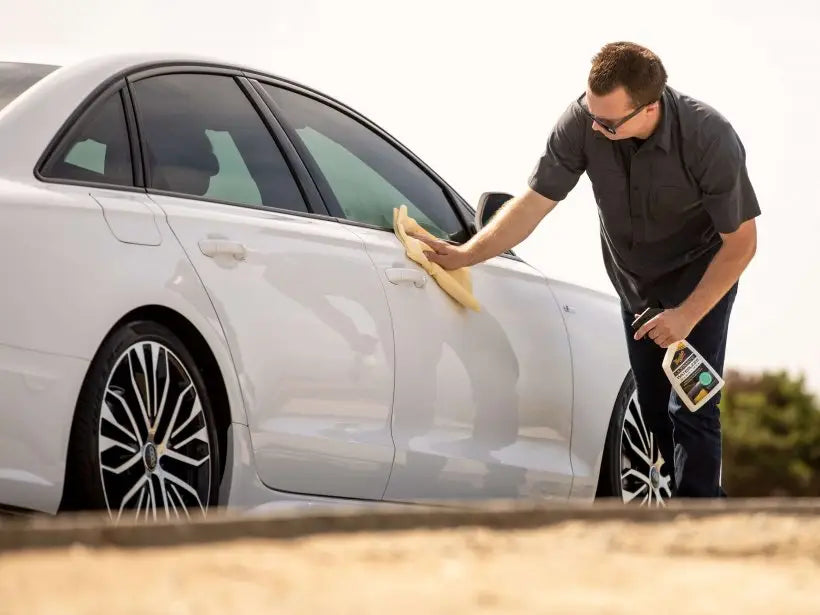 Solutie Spalare Rapida Meguiar's Ultimate Waterless Wash and Wax, 768ml