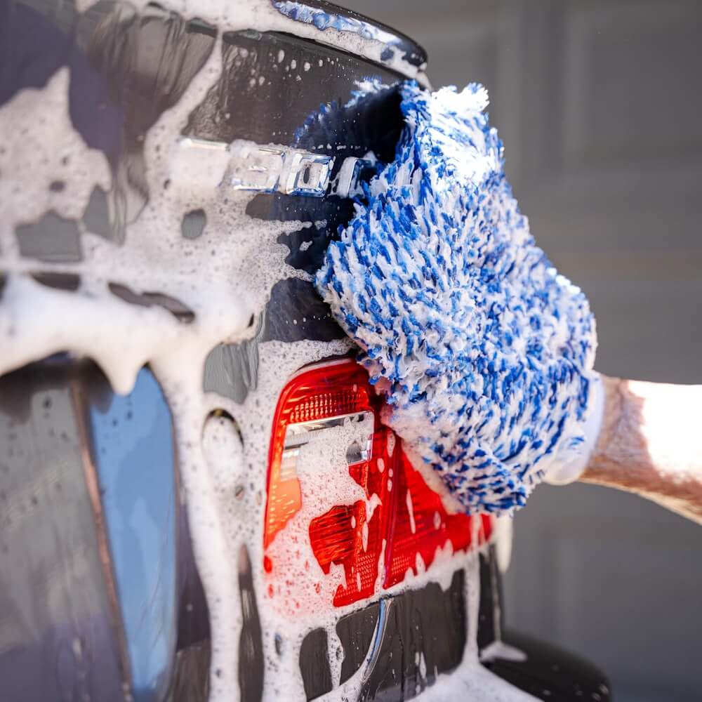 Sampon auto decontaminant Gyeon Q²M Restart Wash