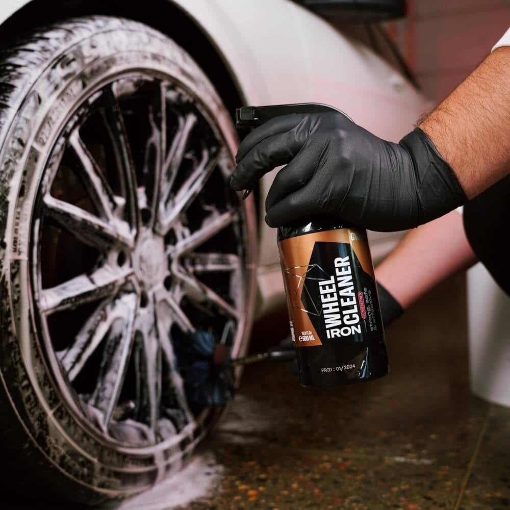 Solutie curatare jante reactiva Gyeon Q²M Iron Wheel Cleaner