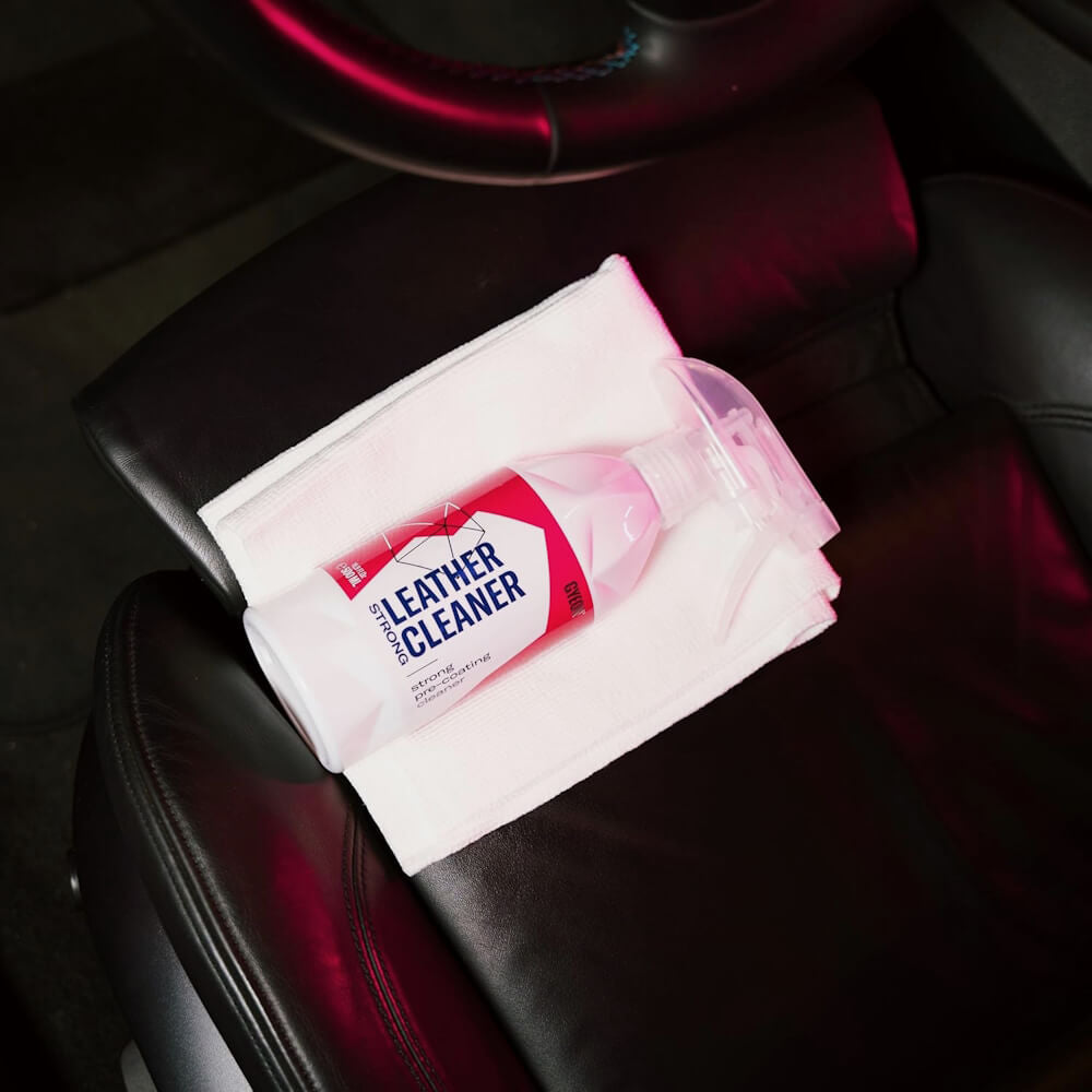 Solutie curatare piele Gyeon Q²M LeatherCleaner Strong
