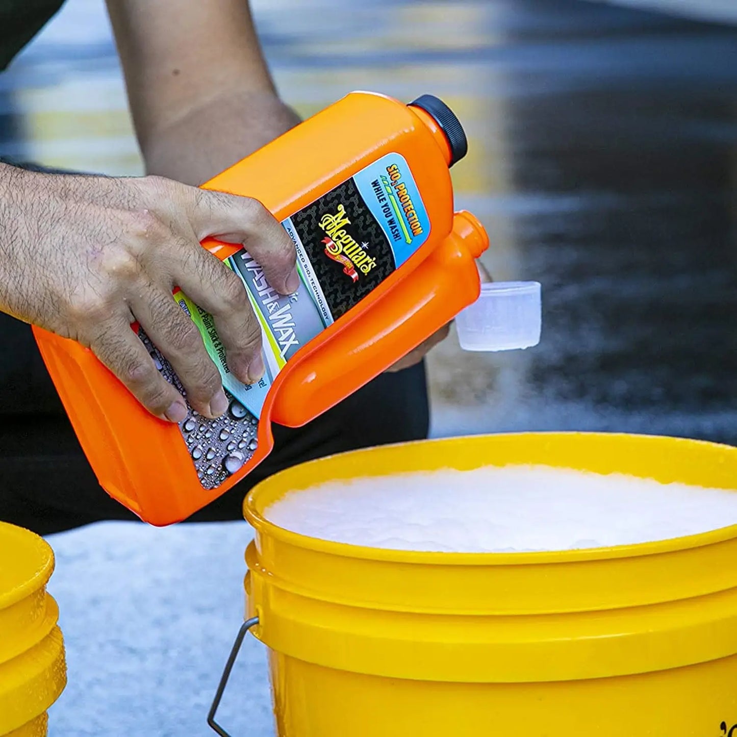 Sampon Auto cu Ceara Meguiar's Hybrid Ceramic Wash and Wax, 1.4L