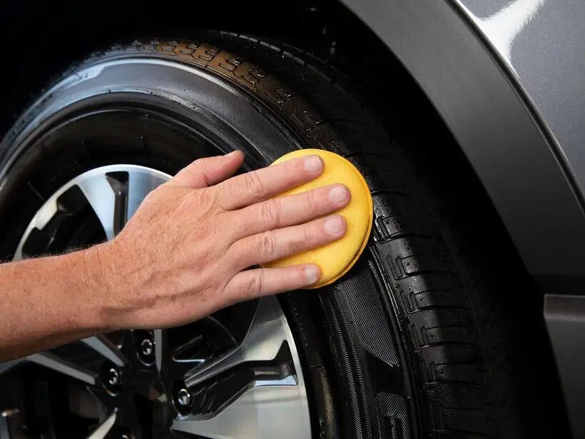 Dressing Anvelope Meguiar's Hot Shine Tyre Spray, 709ml