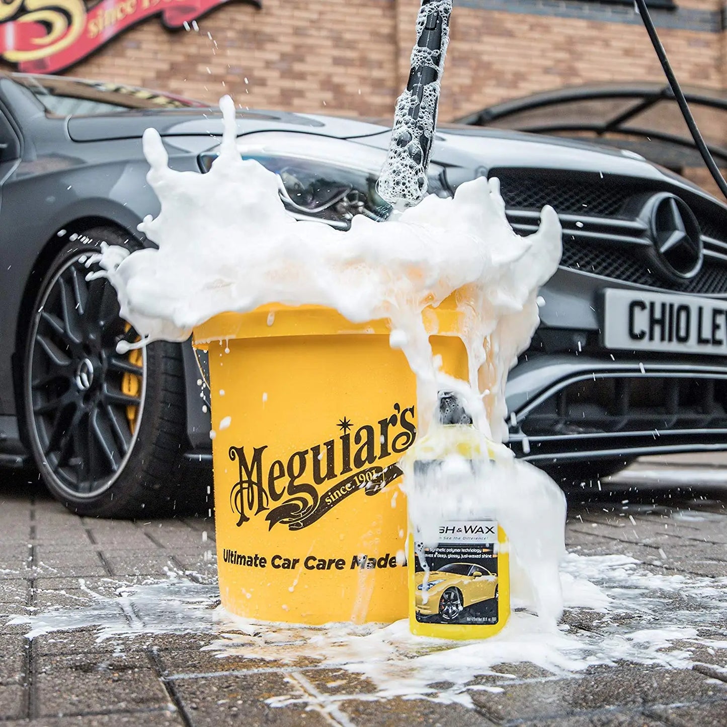 Sampon Auto cu Ceara Meguiar's Ultimate Wash and Wax, 1.42L