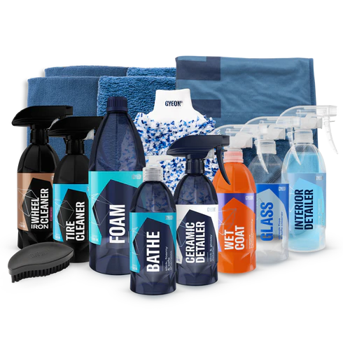 The Essentials Kit - Set intretinere exterior si interior Gyeon