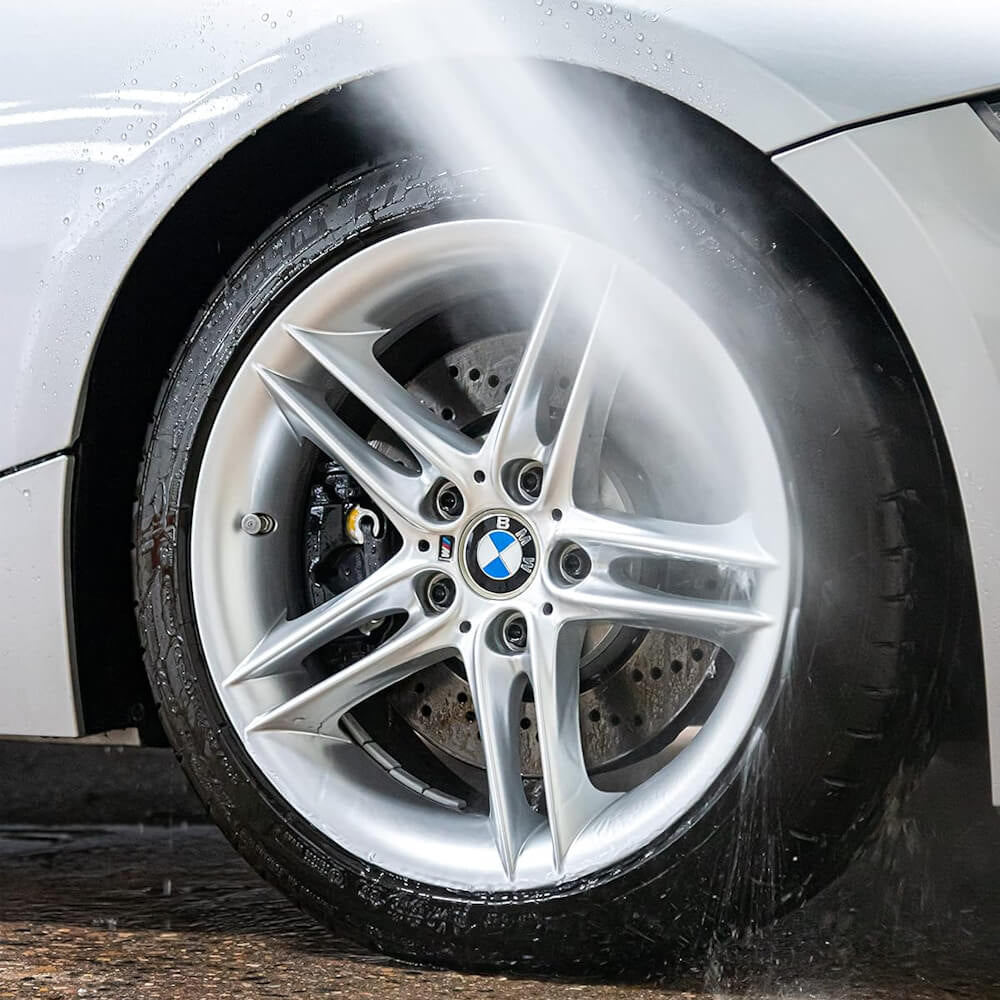 Solutie curatare anvelope Gyeon Q²M Tire Cleaner