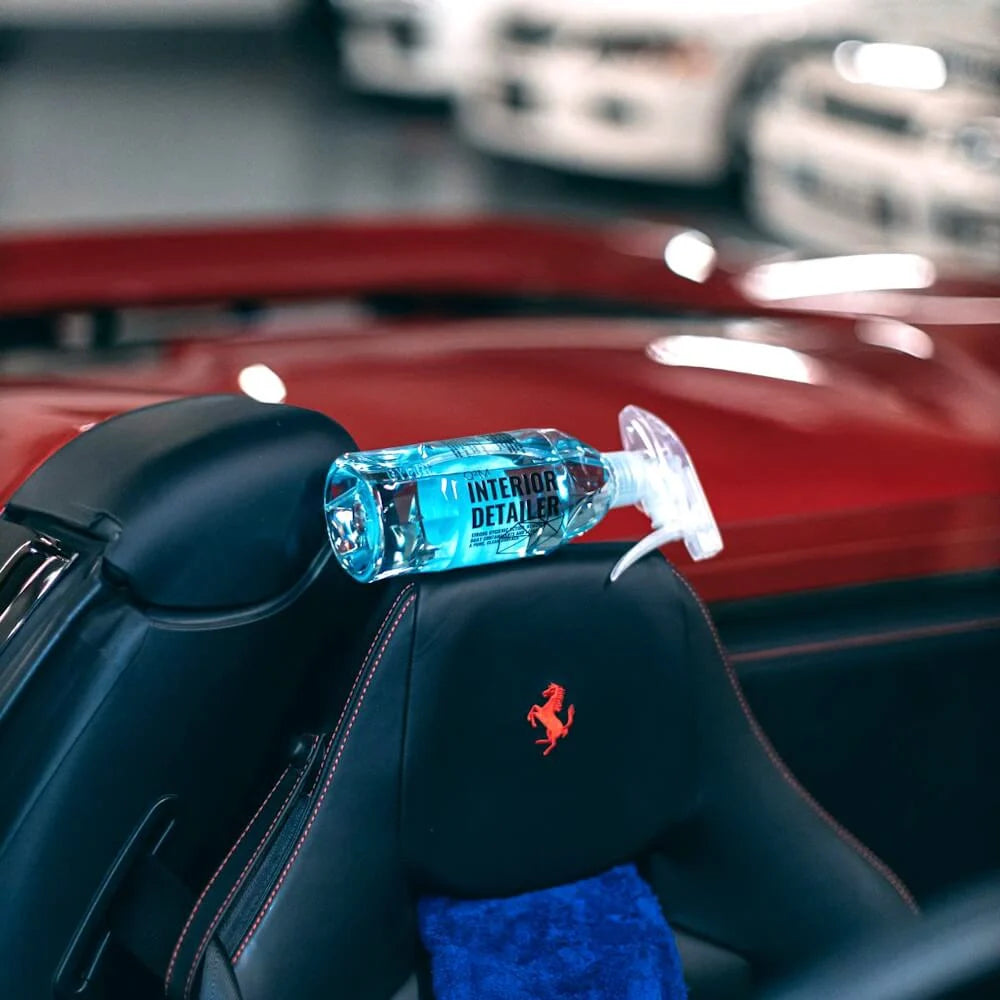 Solutie curatare interior Gyeon Q²M InteriorDetailer
