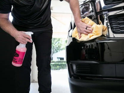 Детейлинг спрей для ухода за поверхностью Meguiar's Detailer Last Touch Spray, 3.79л